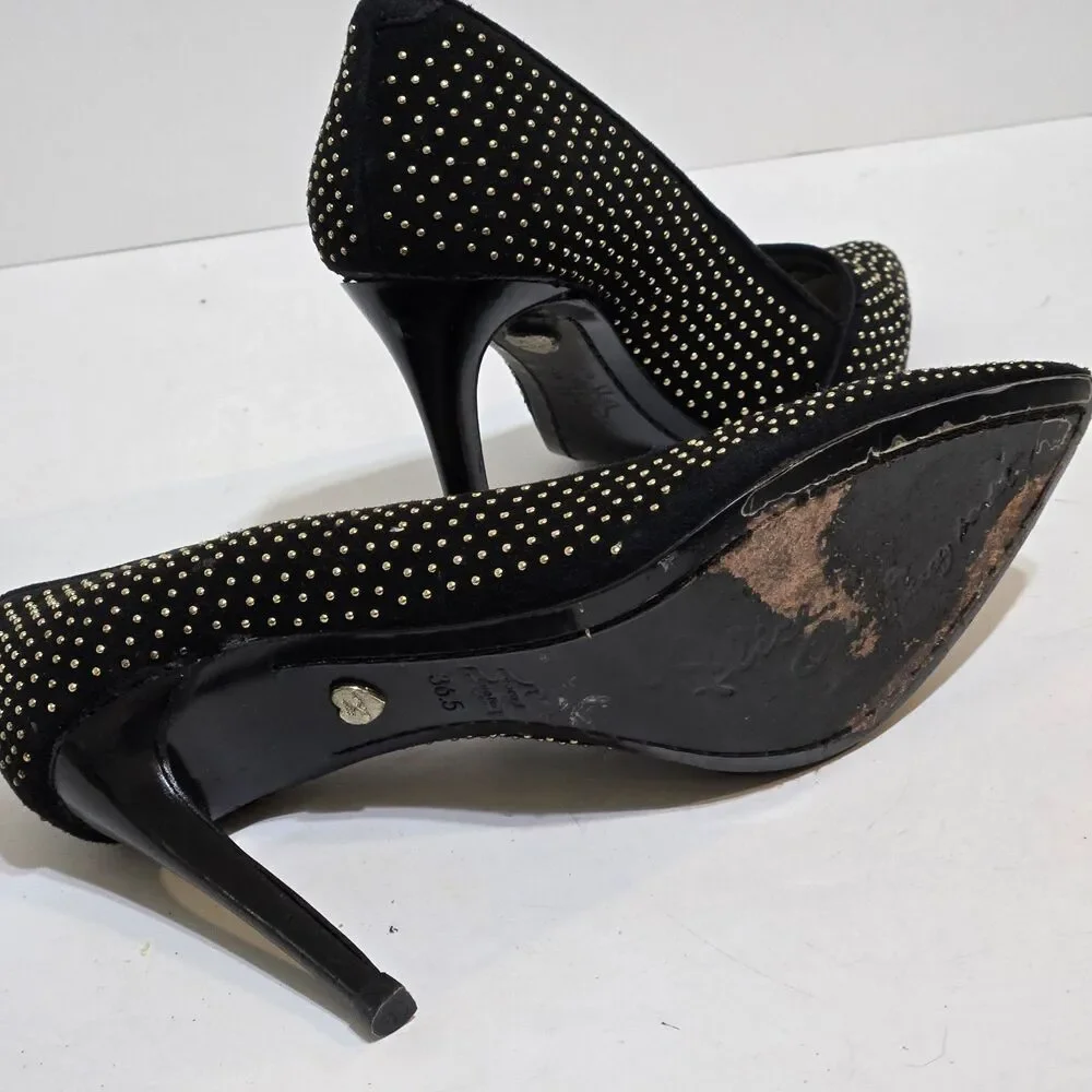 Alice + Olivia Gold Studs Pumps 3.75